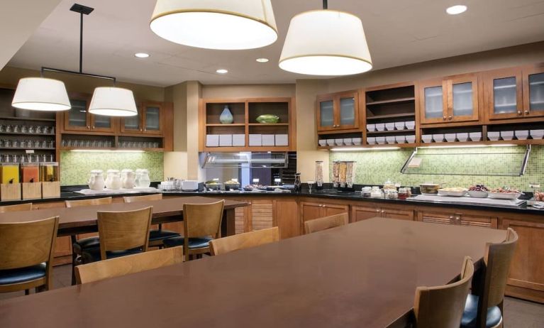 Restaurant at Hyatt Place Fremont/Silicon Valley.