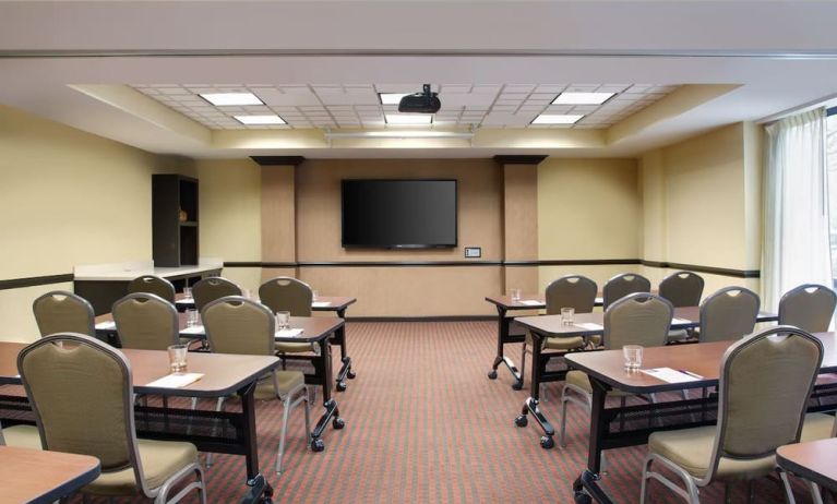 Meeting room at Hyatt Place Fremont/Silicon Valley.