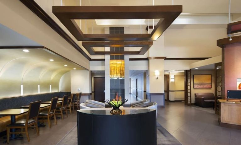 Dining room at Hyatt Place Fremont/Silicon Valley.