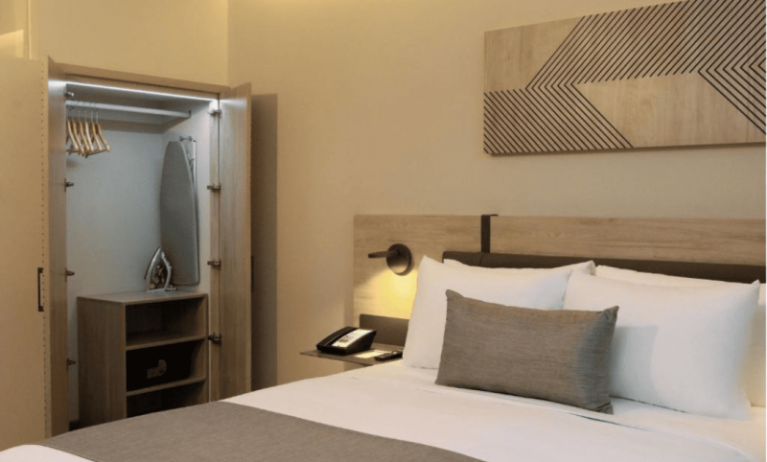 City Express Plus By Marriott Monterrey Centro, Monterrey