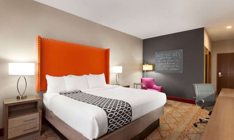 Day use room at La Quinta Inn & Suites By Wyndham Lackawanna.
