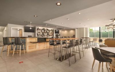 Hotel bar at Radisson Hotel Atlanta Airport.