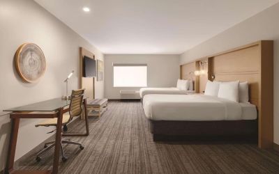 Day use room at Radisson Hotel Atlanta Airport.