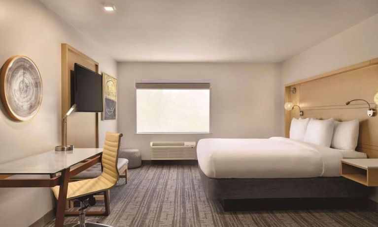 Day use room at Radisson Hotel Atlanta Airport.