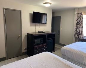 Day use room at Stadium View Inn.