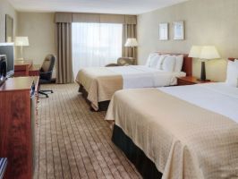 Hotel Holiday Inn Burlington image