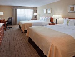 Hotel Holiday Inn Burlington Hotel And Conference Centre image