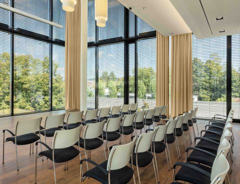 Hotel Four Points By Sheraton Sihlcity Zurich image