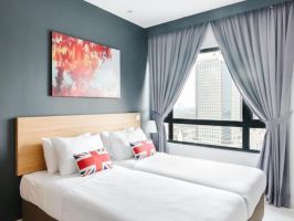 Hotel Suasana Suites By SubHome image