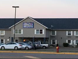 Hotel Amerivu Inn & Suites New Richmond image