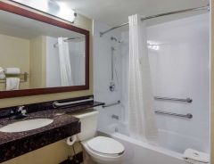 Hotel Comfort Inn Sandy Springs - Perimeter image