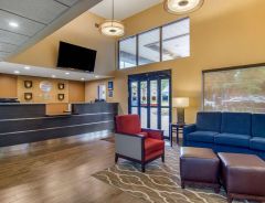 Hotel Comfort Inn Sandy Springs - Perimeter image