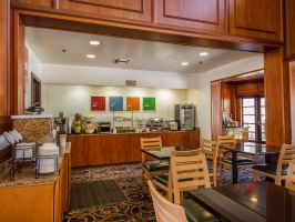 Hotel Comfort Inn and Suites San Francisco Airport North image