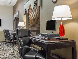 Hotel Hawthorn Suites By Wyndham Orlando Lake Buena Vis image