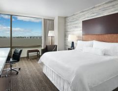 Hotel Westin Washington National Harbor image