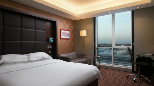 Radisson Blu Hotel Dubai Media City, Dubai