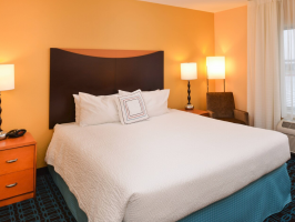 Hotel Fairfield Inn & Suites Fort Wayne image