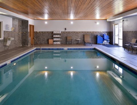 Hotel SureStay Plus Hotel By Best Western Ottumwa image