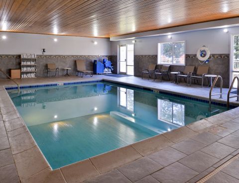 Hotel SureStay Plus Hotel By Best Western Ottumwa image