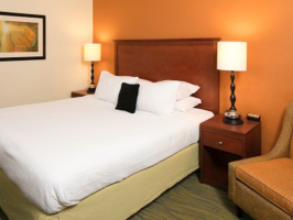 Hotel Red Lion Inn & Suites Fayetteville At Cross Creek Mall image