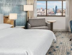 Hotel Sheraton Philadelphia Downtown image