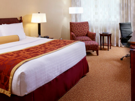 Hotel The Clinton Inn Hotel & Event Center image