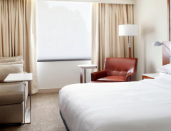 Hotel Raleigh Marriott Crabtree Valley image