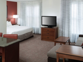 Hotel Residence Inn Fort Worth Cultural District image