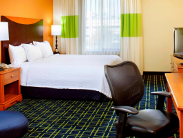 Hotel Fairfield Inn & Suites Phoenix Midtown image