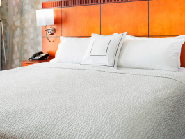 Hotel Courtyard By Marriott Hamilton image