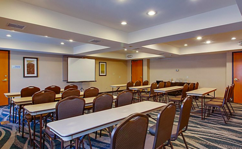 Hotel Holiday Inn Express SFO Airport North image
