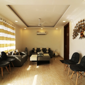 Hotel OYO 45652 Grand Oyster Homestay image