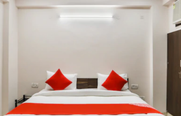 OYO 45652 Grand Oyster Homestay, Gurugram
