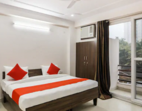 OYO 45652 Grand Oyster Homestay, Gurugram