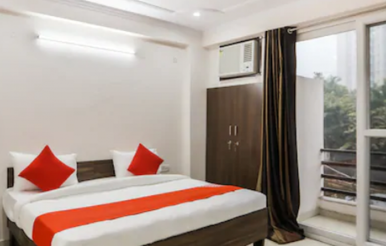 OYO 45652 Grand Oyster Homestay, Gurugram