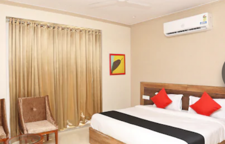 OYO 45652 Grand Oyster Homestay, Gurugram