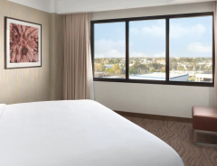 Hotel Embassy Suites Irvine image
