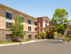 Hotel Hampton Inn & Suites Thousand Oaks, CA image