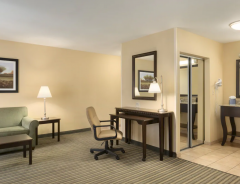 Hotel Hampton Inn & Suites Thousand Oaks, CA image