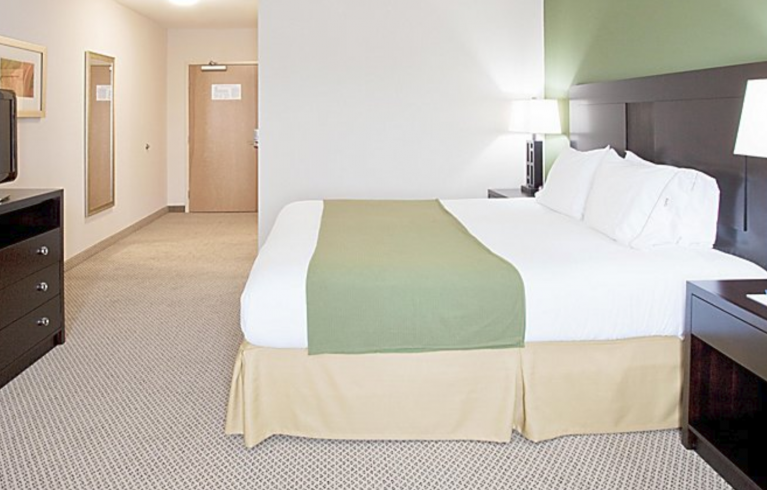 Holiday Inn Express & Suites Marathon, Marathon