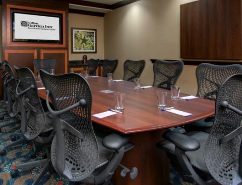Hotel Hilton Garden Inn Fort Worth/Medical Center image