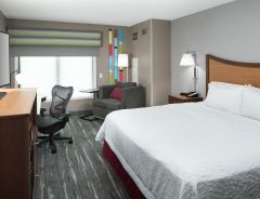 Hotel Hampton Inn & Suites, Skokie image