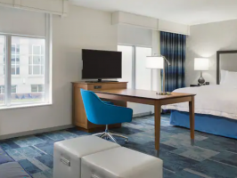 Hotel Hampton Inn & Suites Rosemont Chicago O’Hare image