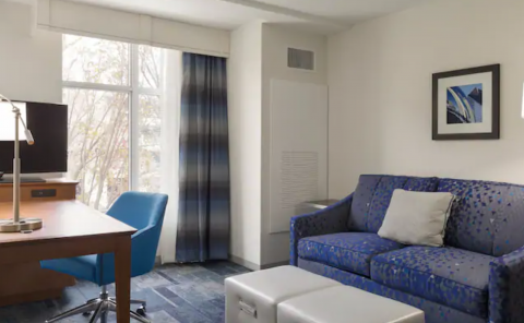 Hotel Hampton Inn & Suites Rosemont Chicago O’Hare image