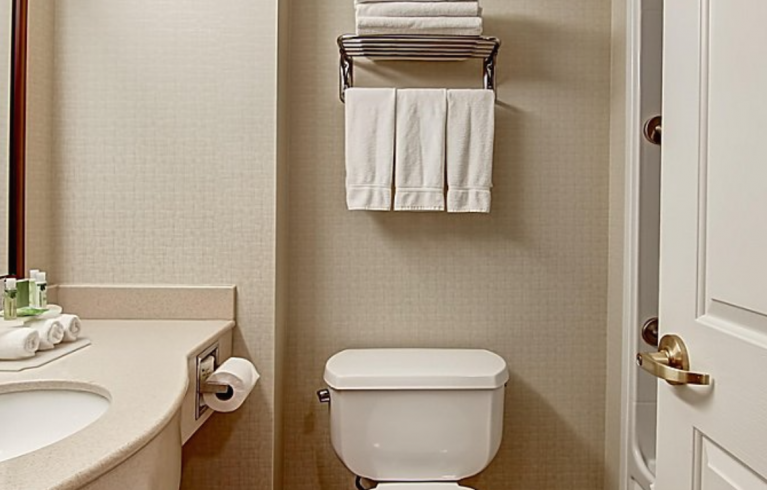 Holiday Inn Express And Suites Guelph, Guelph