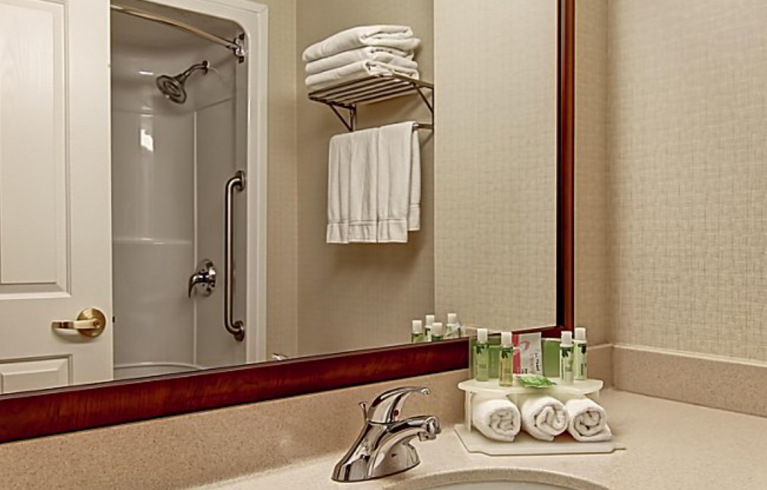 Holiday Inn Express And Suites Guelph, Guelph