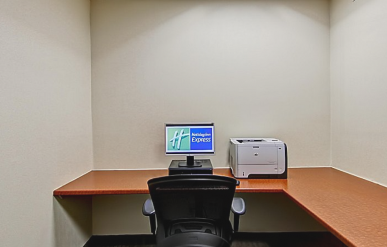 Holiday Inn Express And Suites Guelph, Guelph