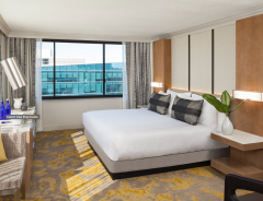 Hotel Washington Court Hotel image