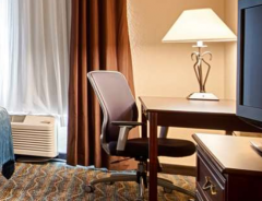 Hotel Best Western Holiday Manor image