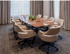 Hotel Hyatt Regency Portland At Oregon Convention Center image